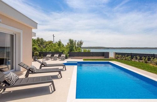 Ljubac Villa | Beautiful Villa Eleni