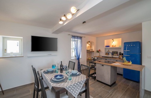 Fiorini House | Beautiful villa for 5 people with private pool, WIFI, A/C, TV, terrace and pets allowed