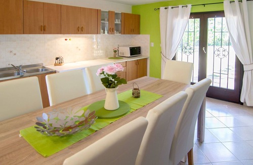 Buici House | Beautiful villa for 6 guests with private pool, WIFI, A/C, TV, terrace and pets allowed