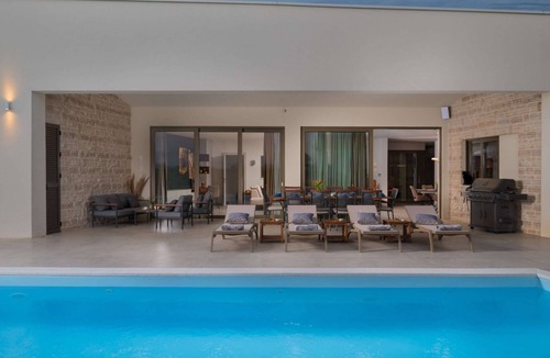 Murvica Villa | Beautiful Villa Olive Grove