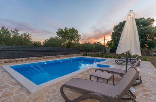 Oklaj Villa | Beautiful Villa Vitis is located in nature with a large garden, swimming pool