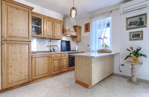 Dajla House | Beautiful villa with WIFI, private pool, A/C, TV, terrace, pets allowed and panoramic view