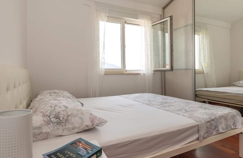 Metkovic Apartment | beautifully furnished and spacious vacation apartment.