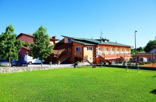 Duga Resa Bed & Breakfast | Bed and Breakfast Restaurant DP