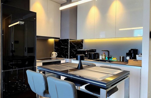 Savski Venac Condo | Belgrade Waterfront 16th fl. Lux Apt. w/City view & Free Parking