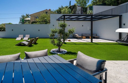 Sveta Jelena House | Black Imperium by Interhome