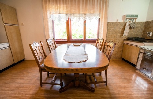Vidrga House | Bloomfield Retreat Country House with Sauna - Three Bedroom Country House