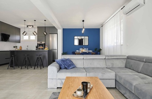 Kastel Novi Villa | Blue fantasy is new modern villa 5 min from the beach!