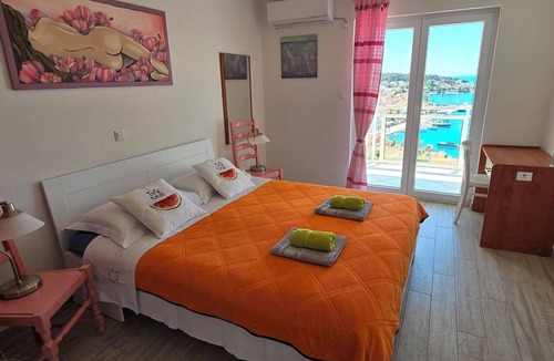 Hvar Old Town House | Bocin Rosso Apartments