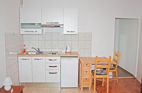 Bidol House | Bougainvillea Apartments
