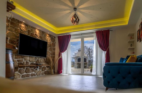 Vrlika Villa | Breathless and luxurious villa Rejo