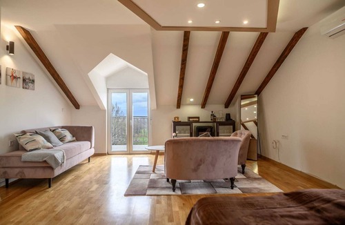Vrlika Villa | Breathless and luxurious villa Rejo