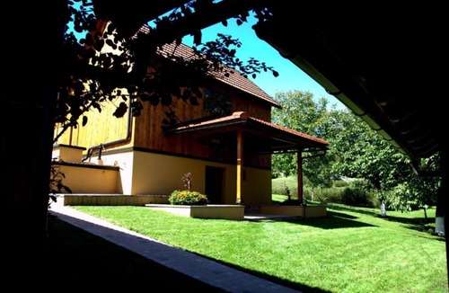 Vrbovsko House | Brezova Poljana Lodge with Sauna and Hot-Tub - Five Bedroom Holiday Home