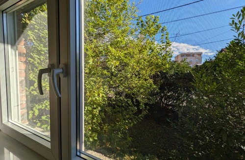 Sesvete Apartment | Bright & Sunny Studio