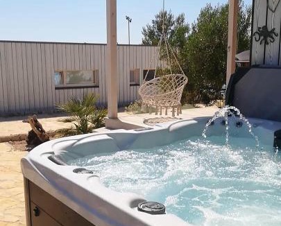 Drage Apartment | BUQEZ ECO RESORT - Villa 30 "Beachvilla Stella" mit SPA & Meerblick