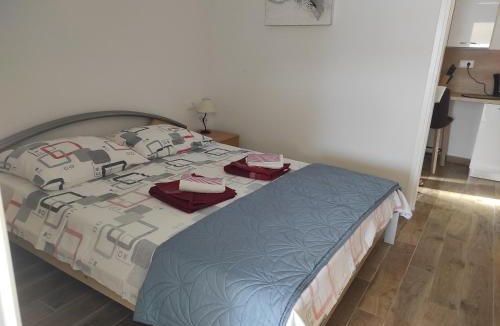 Businci Apartment | By the sea Ap. 2