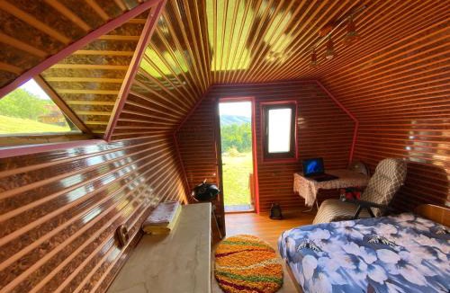 Banita Ski Chalet | Căbănuță rustică 02