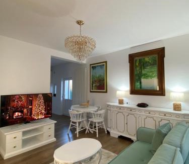 Tureni House | Căsuța bunicii