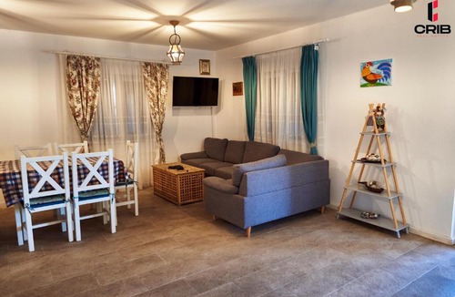 Maliuc Villa | Cabana în Deltă cu Ponton Privat pe Bratul Sulina