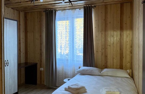 Gheorghiteni Ski Chalet | Cabana La Munte
