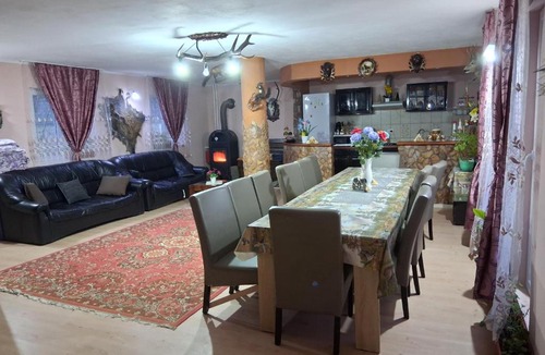 Suncuius Ski Chalet | Cabana Vanatorului