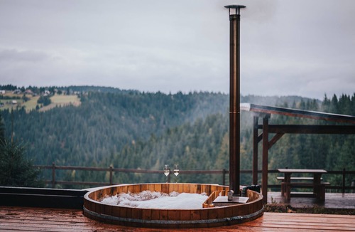 Maguri-Racatau Cabin | Cabin for 2 in the heart of the mountains!