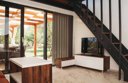 Lukoran House | Capesanta