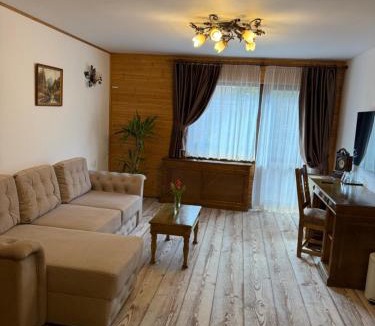 Pojorita House | Casa Baciu