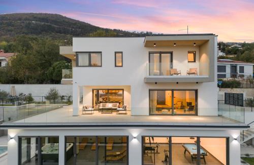 Poljane Villa | Casa Calme luxury villa surounded with nature Opatija including EVcharging station