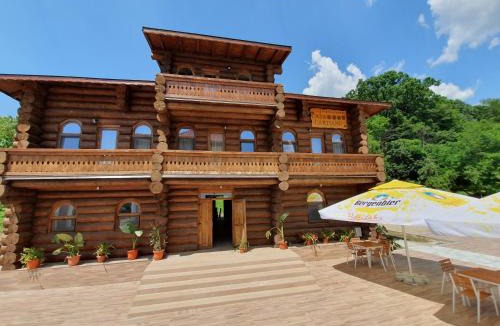 Turcinesti House | Casa Cartianu