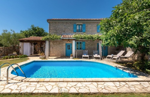 Vosteni House | Casa Celeste by Interhome