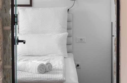 Makarska Old Town Bed & Breakfast | Casa Columba - 4 Star Design Boutique Hotel - Marco Polo Luxury Apartment