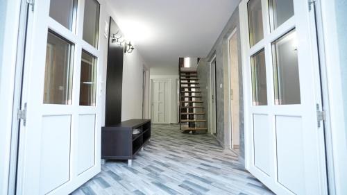 Campina Villa | Casa de pe rau