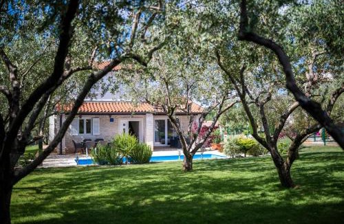 Babici Villa | Casa di Oliva