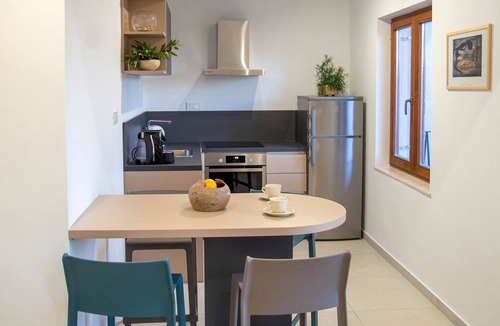 Selce House | Casa Dubi. Kvarner 03 - Modest summer retreat with pool
