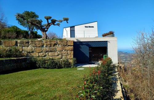 Koper Villa | Casa Elevata