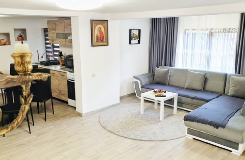 Tesila Villa | Casa La Doi Papuci Valea Doftanei. Escape the noise. Discover real peace.