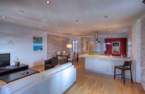Sibenik Apartment | Casa Marina - Waterfront Apartment with Stunning Views