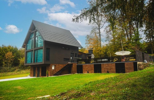 Brestovac Villa | Casa Negra