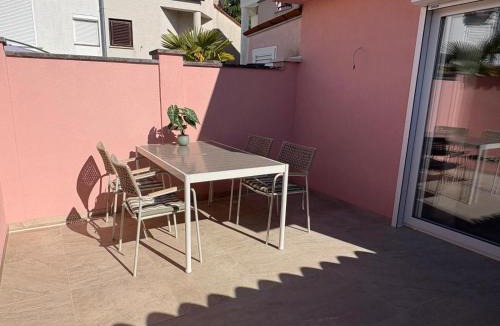 Mareda House | Casa Rosa