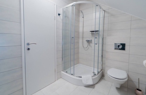Plaski House | Casa Verde
