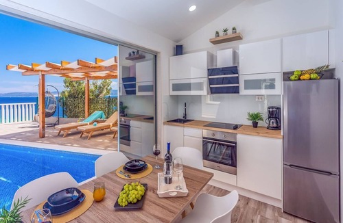 Duce Villa | Casa Victorija - Five Bedroom Villa, Sleeps 10