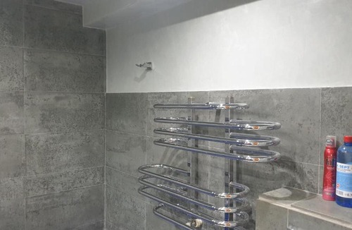 Piatra Neamt Apartment | Central Twin Studio