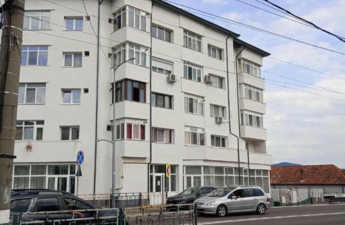 Calimanesti Apartment | Central View Calimanesti
