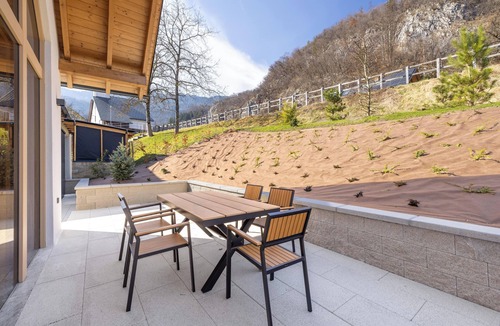 Bohinjska Bela Ski Chalet | Chalet Bela 2/2 – A modern alpine retreat just 3 km from Bled