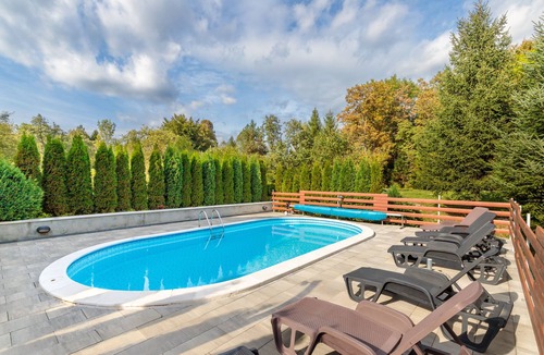 Brod Moravice House | Chalet Zavrh with Private Heated Pool, Zavrh, Croatia