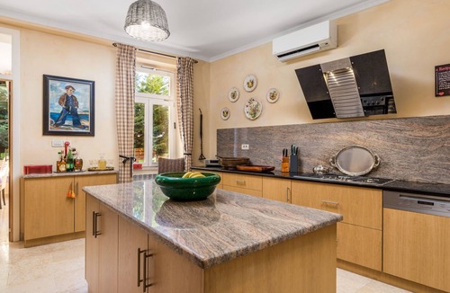 Opatija House | Charmante Villa Vilma in Opatija by Interhome