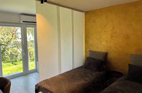 Novo Mesto Apartment | Charming 2-bedroom apartment with WiFi, AC in soothing Novo Mesto