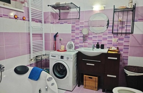Victoria Apartment | Charming 2-bedroom apartment in beautiful Victoria with WiFi