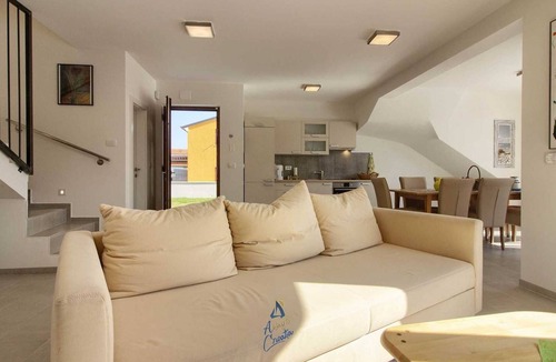 Dajla Villa | Charming 3-BR villa with private pool close to beaches
